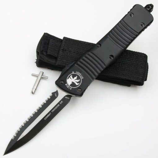 Combat Tactical Folding Knife